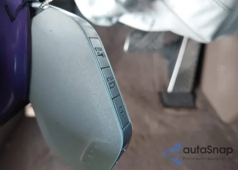 2024 Kia Ev9 Gt-Line z USA, uszkodzony, nr VIN KNDAEFS51R6027199